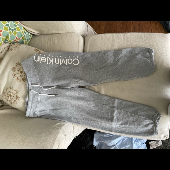 calvin klein joggers - Picture 1 of 3